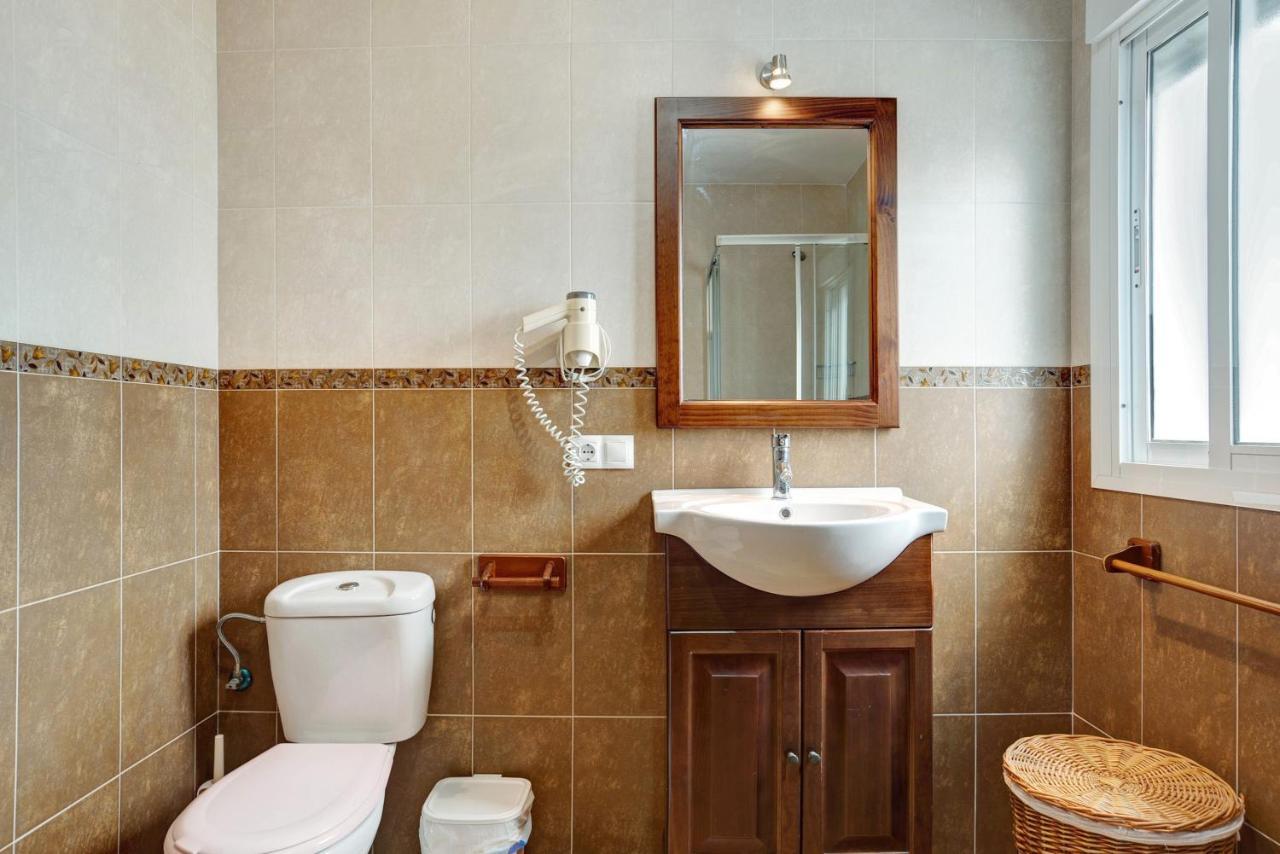Apartamento El Ancla 2 - solo familias Conil De La Frontera Exterior foto